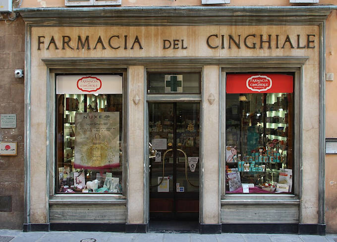 Historische Apotheke in Florenz