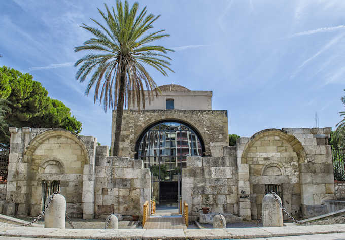 Die Basilika San Saturnino