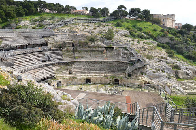 Das Anfiteatro Romano