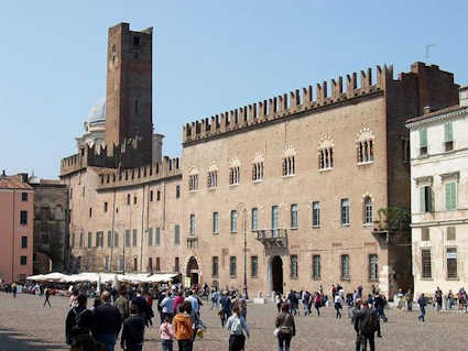 Der Palazzo Castiglioni Bonacolsi in Mantua