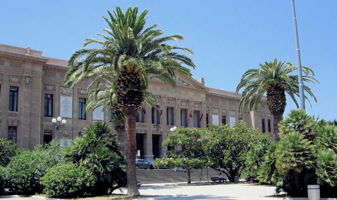 Das Rathaus von Messina