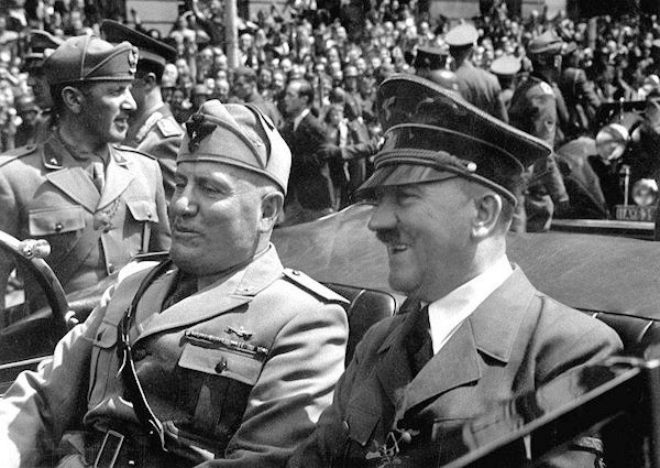 Benito Mussolini und Adolf Hitler
