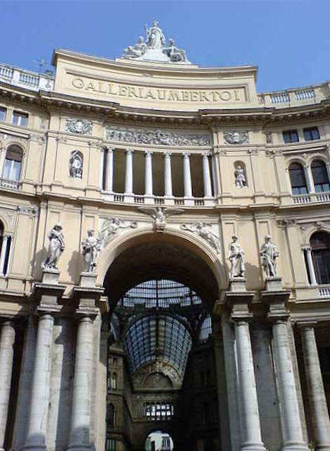 Neapel, Galerie Umberto I