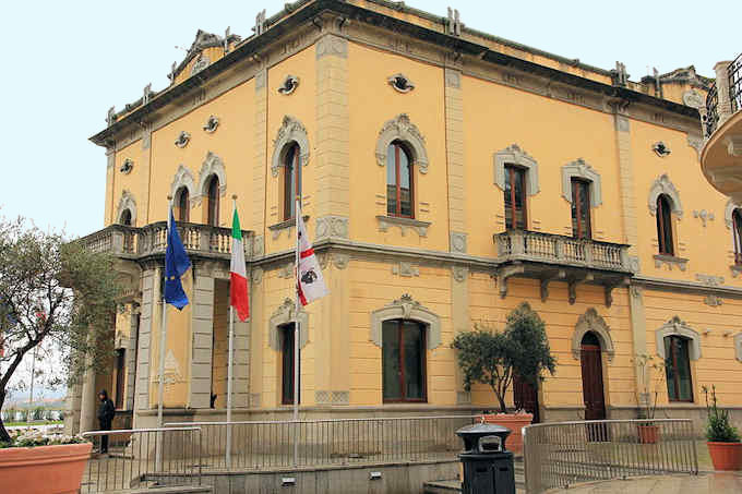 Das Rathaus von Olbia