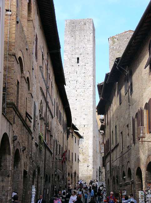 Die engen Gassen von San Gimignano